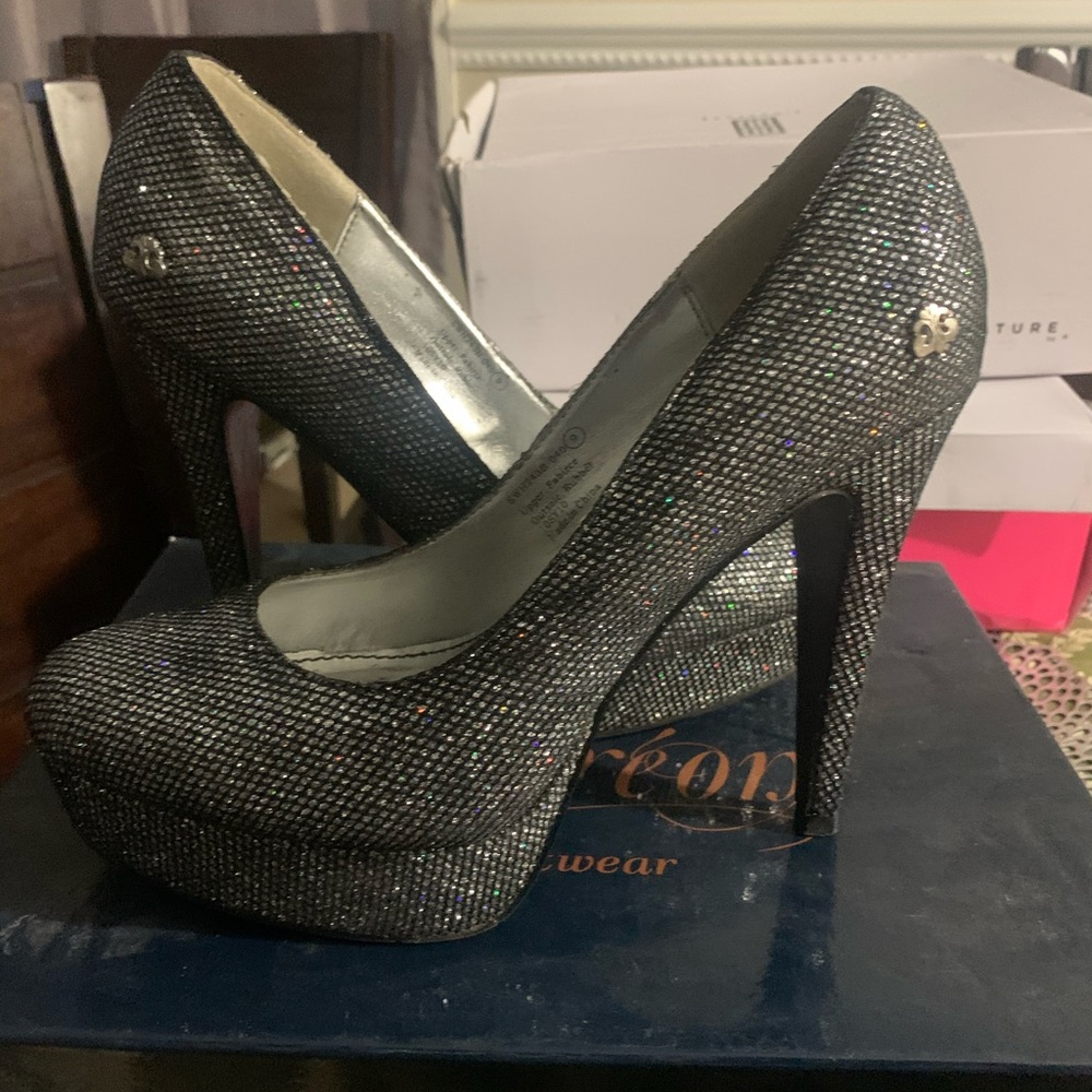 dereon pumps